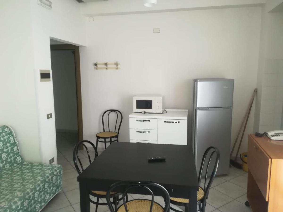 Residence Le Vele カットーリカ エクステリア 写真