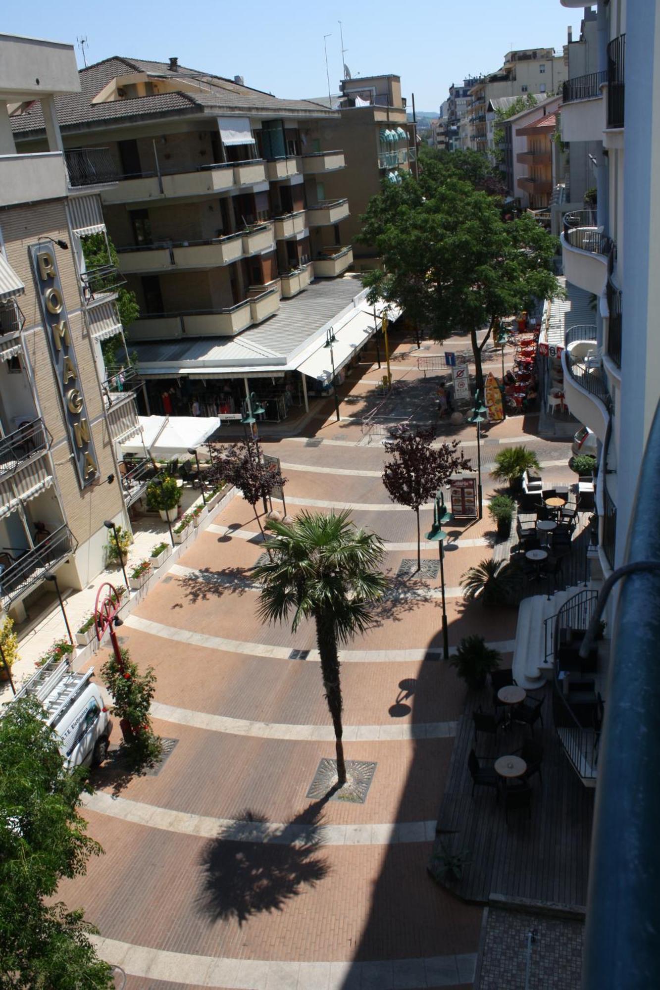 Residence Le Vele カットーリカ エクステリア 写真