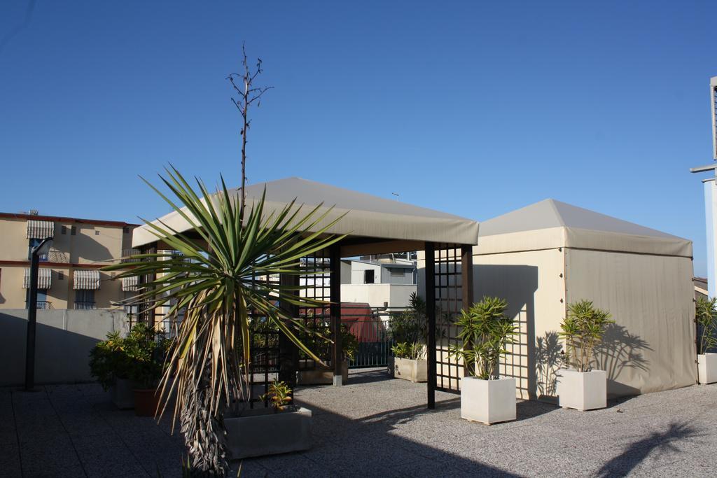 Residence Le Vele カットーリカ エクステリア 写真