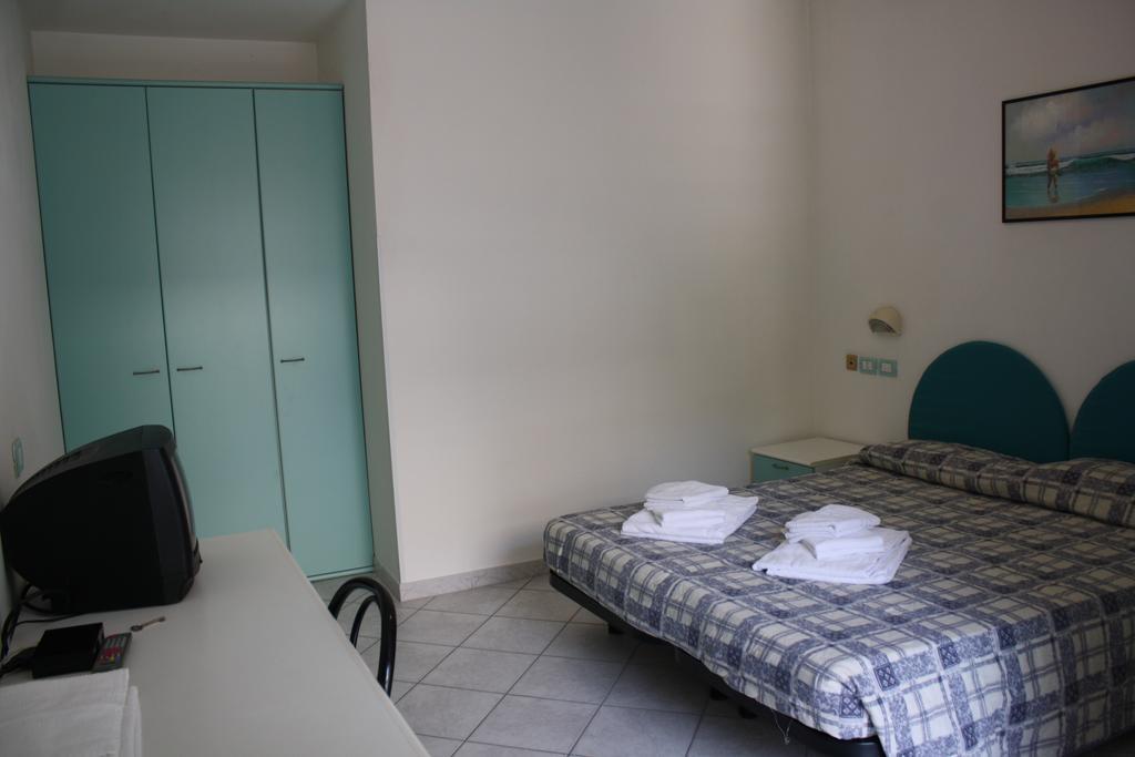 Residence Le Vele カットーリカ エクステリア 写真